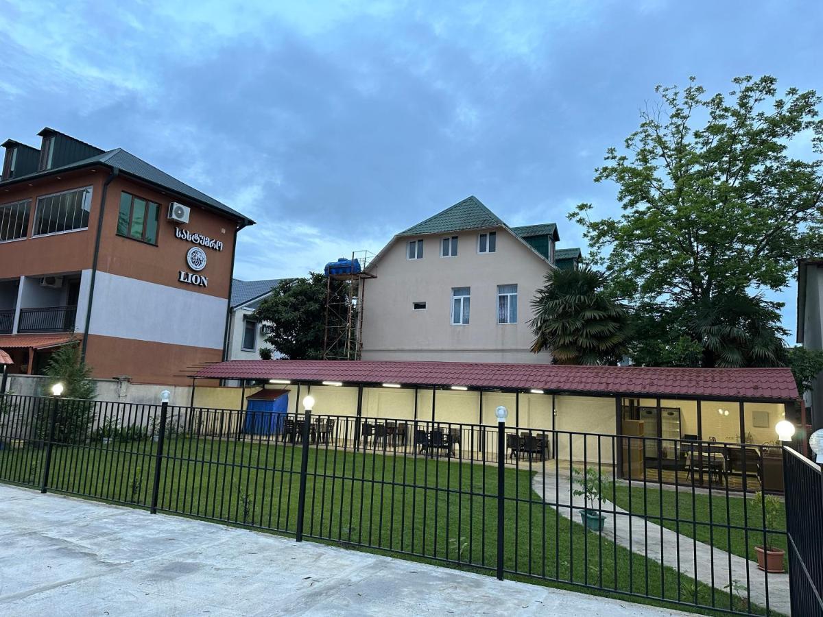 Kukaracha Hotel Ureki Buitenkant foto